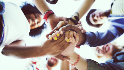Jugendliche Jugendliche (Foto: Shutterstock/Rawpixel)