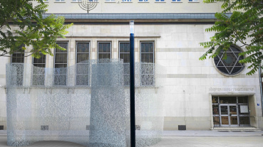 Visualisierung des Denkmals "Band der Erinnerung" auf dem Synagogenvorplatz Image