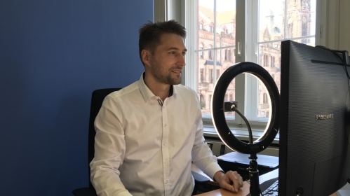 Uwe Conradt bei der Podcastaufnahme Uwe Conradt bei der Podcastaufnahme