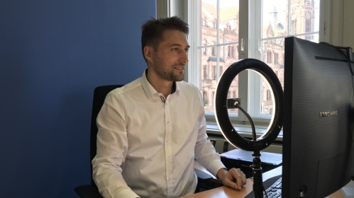 Uwe Conradt bei der Podcastaufnahme Uwe Conradt bei der Podcastaufnahme