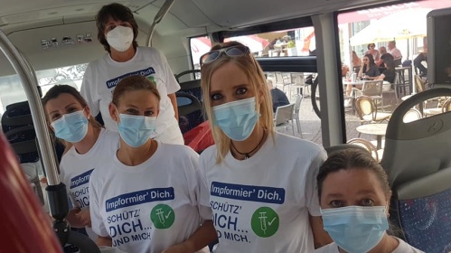 Impfbus von Landeshauptstadt und Klinikum am St. Johanner Markt Impfbus von Landeshauptstadt und Klinikum am St. Johanner Markt