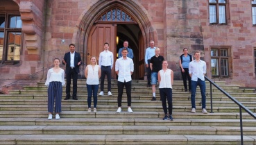 1. BC Bischmisheim zu Gast im Rathaus: Oberbürgermeister Conradt hat den deutschen Meister im Badminton empfangen Image