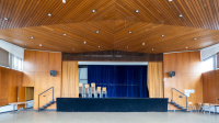 Großer Saal des Bürgerhauses in Rockershausen. Großer Saal des Bürgerhauses in Rockershausen.