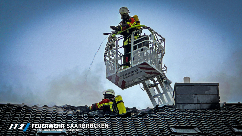 Dachstuhlbrand in Dudweiler Dachstuhlbrand in Dudweiler