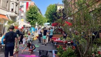 Die Sommerstraßen bieten Platz für Grün und Spieleaktionen Die Sommerstraßen bieten Platz für Ideen