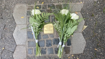 Stolpersteinverlegung in Erinnerung an Mathias Werner Reinert Image